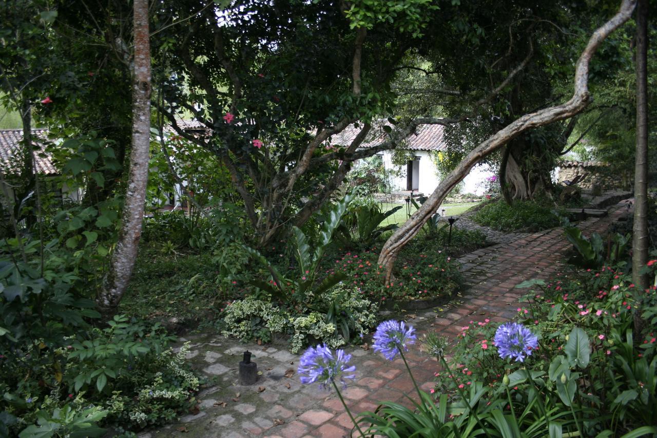 Hotel Hacienda Baza Tibana Εξωτερικό φωτογραφία