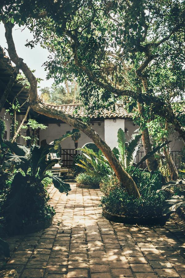 Hotel Hacienda Baza Tibana Εξωτερικό φωτογραφία